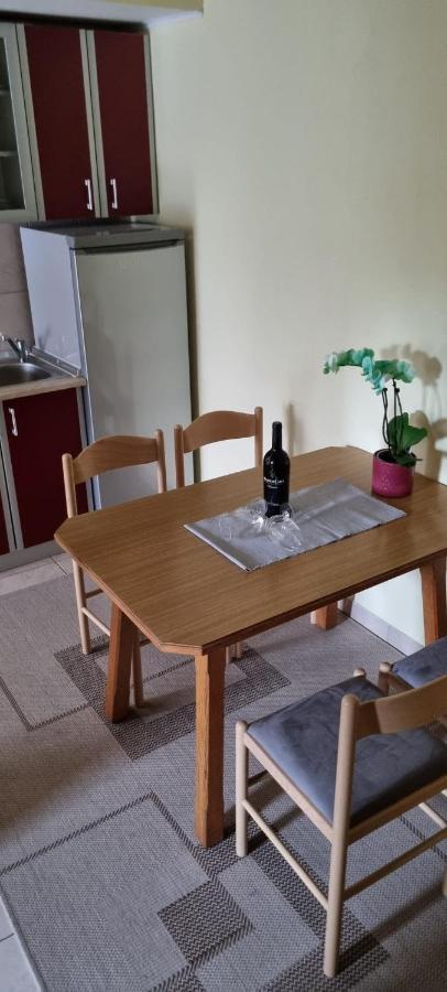 Apartmani Italo Biograd Na Moru Ngoại thất bức ảnh