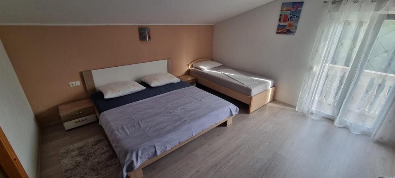 Apartmani Italo Biograd Na Moru Ngoại thất bức ảnh